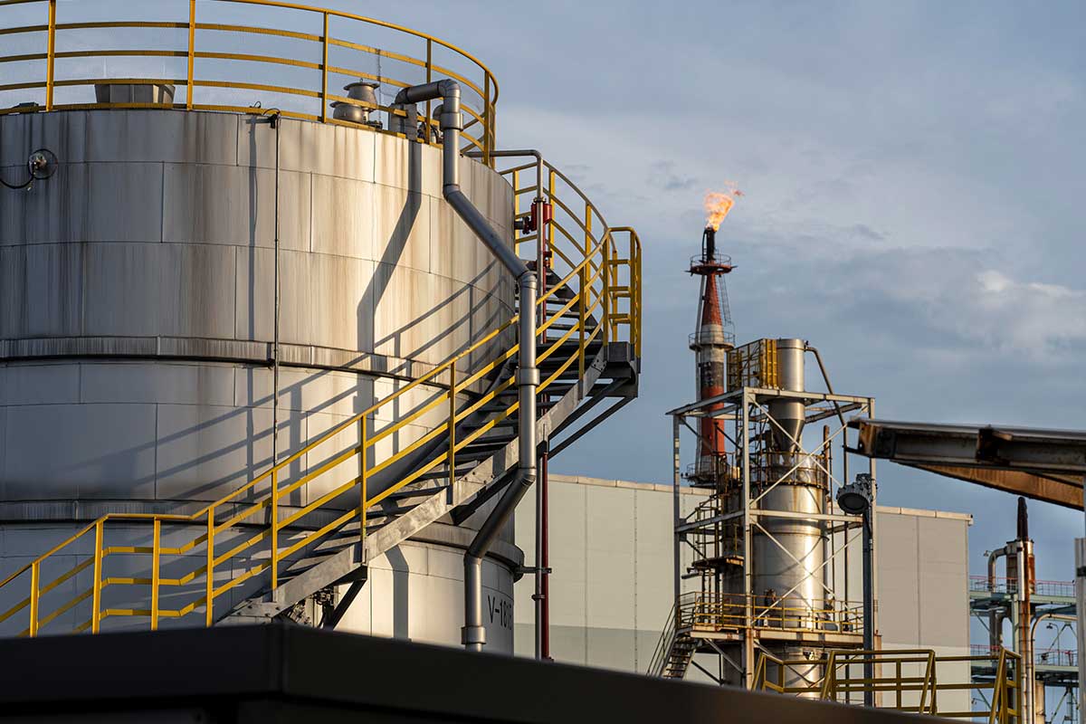 De-Slopping and Marine Waste Disposal